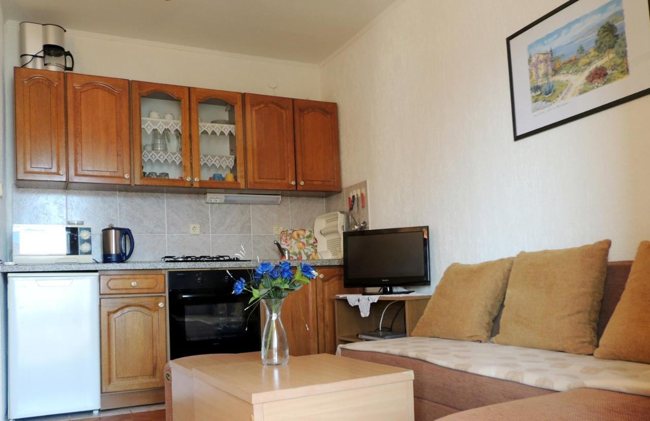 Apartman Husic Pag Town Buitenkant foto