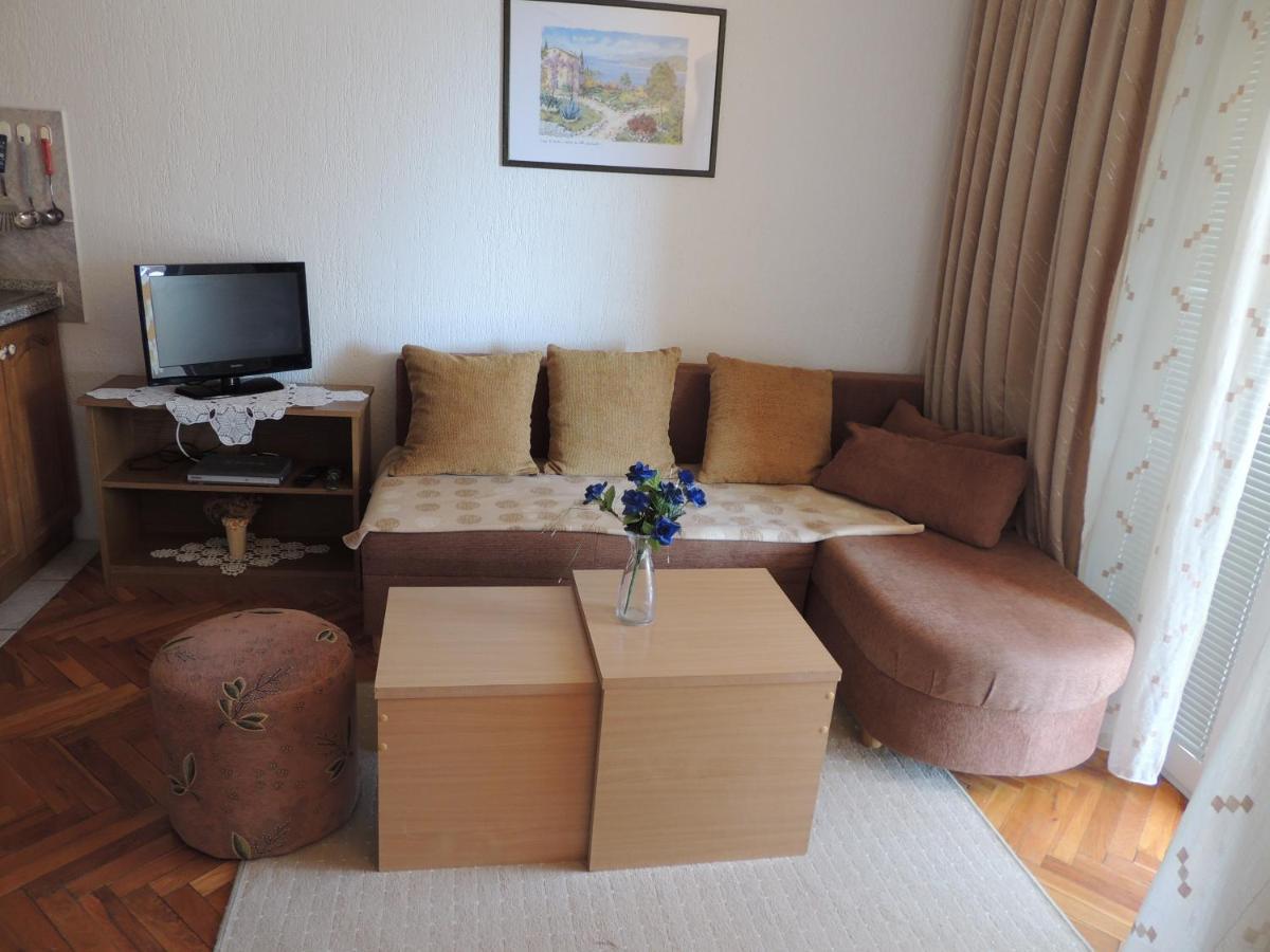 Apartman Husic Pag Town Buitenkant foto