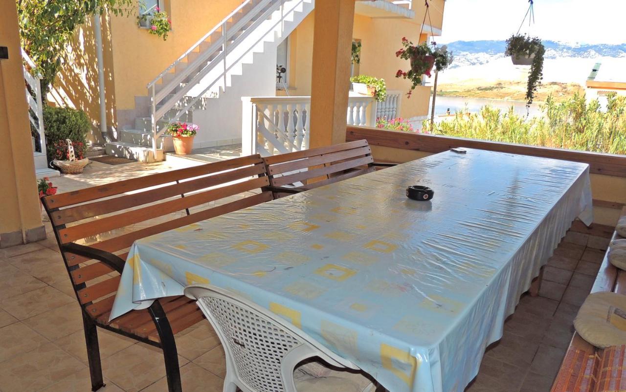 Apartman Husic Pag Town Buitenkant foto