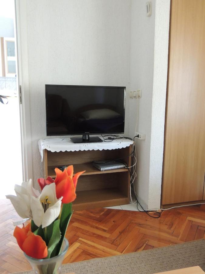 Apartman Husic Pag Town Buitenkant foto