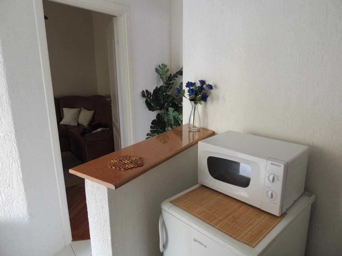 Apartman Husic Pag Town Buitenkant foto